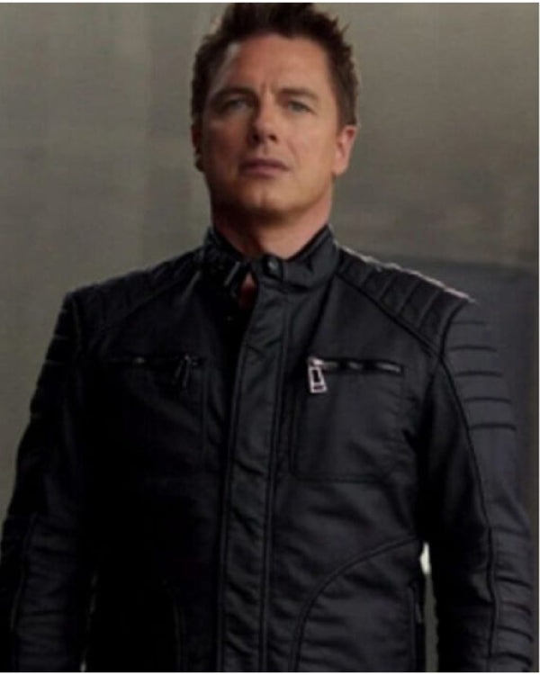 Arrow-John-Barrowman-Black-Jacke